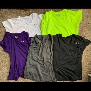 5 previous loved Under Armour t-shirts, Medium.
